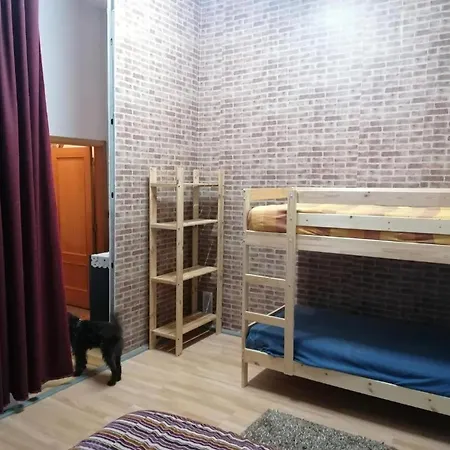 In - Bed 9 In A 6-bed Mixed بيت ضيافة سينترا